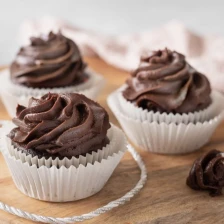 Chocolate Cream Cheese Frosting (Vegan) Recipe Page