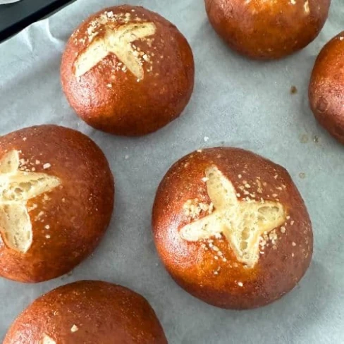 Sourdough Pretzel Buns Image