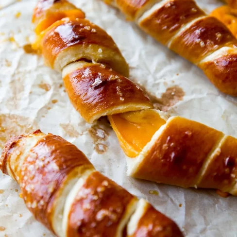 Cheesy Pretzel Twists Image