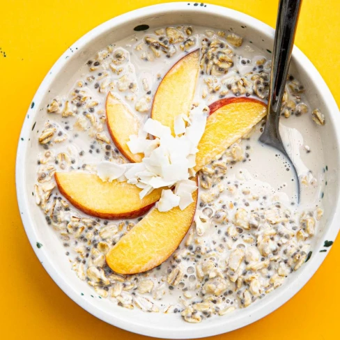 These Easy Overnight Oats Taste Like Dessert For Breakfast Image