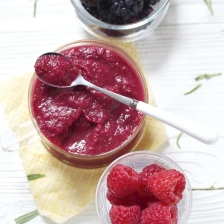 3 Berry + Apple Baby Food Puree Recipe Page