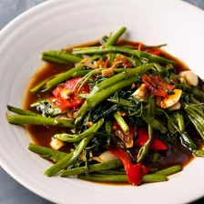 Stir-fried Morning Glory (Pak Boong Fai Dang) | Marion&#039;s Kitchen Recipe Page