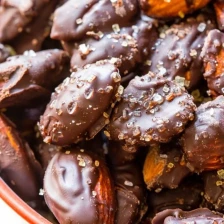 Dark Chocolate Sea Salt Almonds Recipe Page