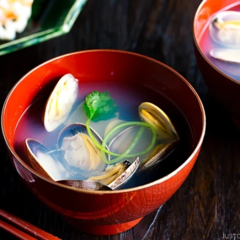 Japanese Clear Clam Soup (Ushiojiru) Image