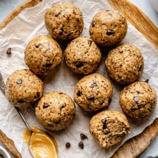 5-Minute Protein Peanut Butter Energy Bites Recipe Page