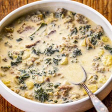 Zuppa Toscana Soup {Olive Garden Copycat} Recipe Page