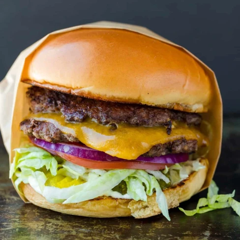 Smash Burger Recipe with Easy Sauce Image