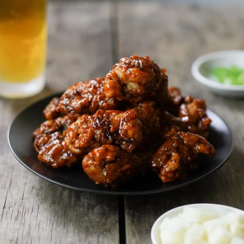 Korean Fried Chicken (Sweet, Spicy &amp; Extra Crispy!) Image