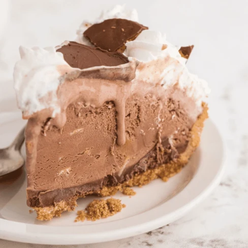 Peanut Butter Chocolate Ice Cream Pie Image