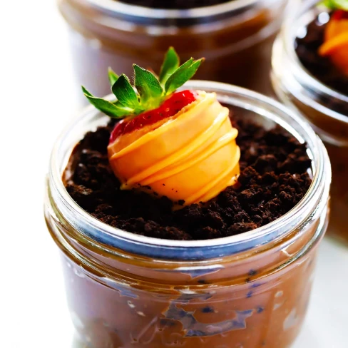 Carrot Patch &quot;Dirt&quot; Cups Image