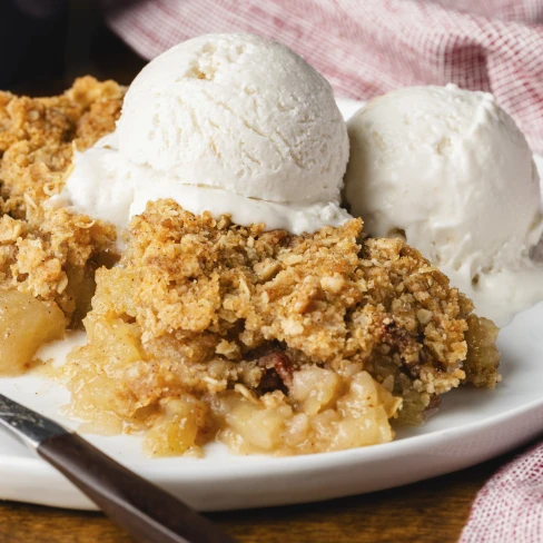 Apple Crisp With Oats Image