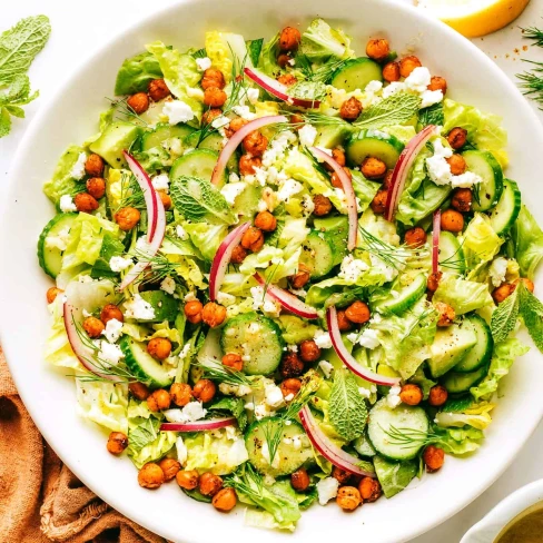 Roasted Chickpea Salad Image