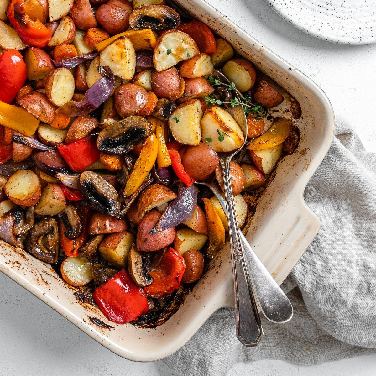 Vegan Roasted Vegetables With Thyme Image