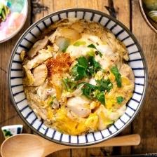 Oyakodon (Chicken And Egg Rice Bowl) Recipe Page