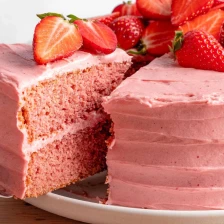 Easy Strawberry Layer Cake Recipe Page