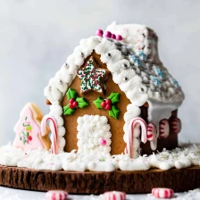 Gingerbread House Recipe (VIDEO) Recipe Page