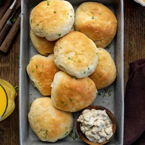 Seasoned Biscuits and Gravy Bombs Image