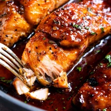 Honey Garlic Glazed Salmon Recipe Page
