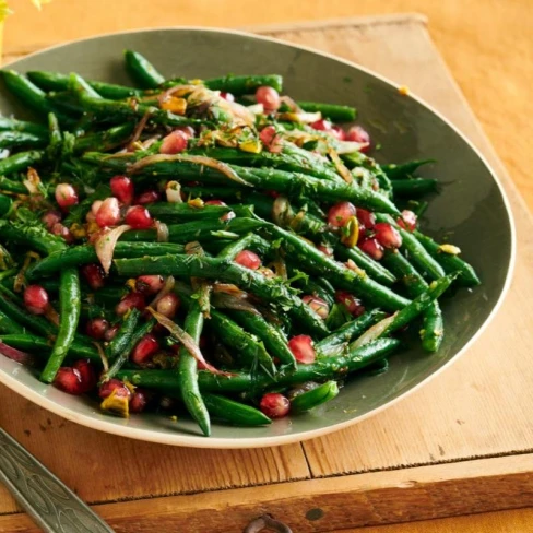 Sautéed Green Beans With Pomegranates Image