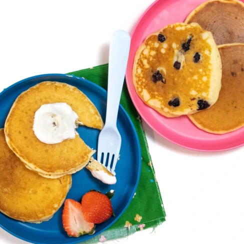 Quick 15-Minute Greek Yogurt Pancakes (Kid Friendly!) Image