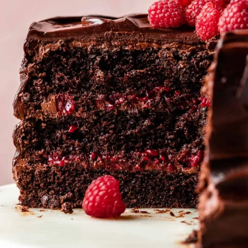 Chocolate Raspberry Cake Image