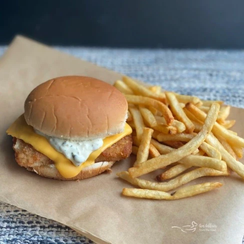 Copy Cat McDonald&#039;s Tartar Sauce Recipe &amp; Fish Sandwich Image