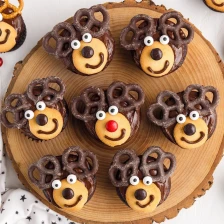 Reindeer Cupcakes Recipe Page