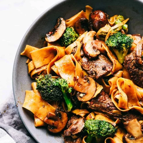 Garlic Beef And Broccoli Noodles Image