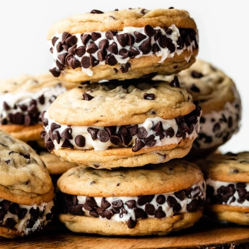 Cookie Ice Cream Sandwiches (Like a Chipwich!) Image