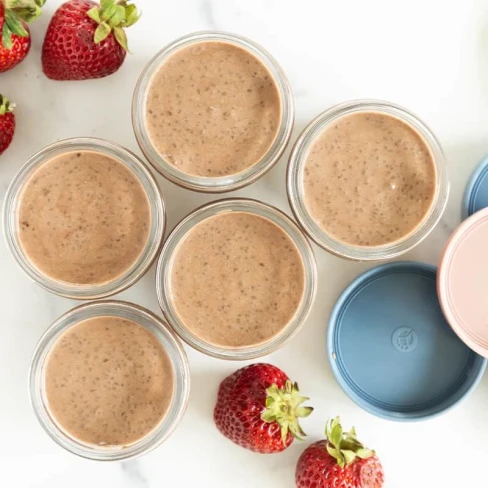 Chocolate Chia Pudding Image