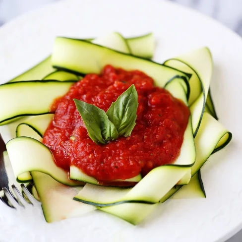 Zucchini Pasta with Raw Marinara Sauce Image