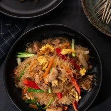 Pad woon sen, aka Thai stir-fried glass noodles | Marion&#039;s Kitchen Recipe Page