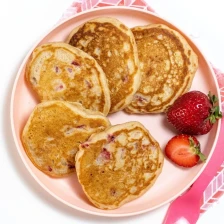 Homemade Strawberry Pancakes (with flax seeds) Recipe Page