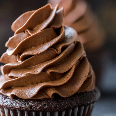 Chocolate Buttercream Frosting (6-Minute Recipe) Image