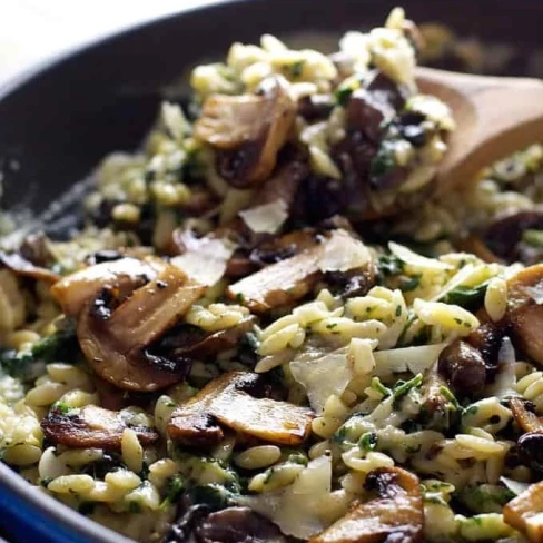 Creamy Mushroom and Spinach Orzo (Risoni) (One Pot) Image