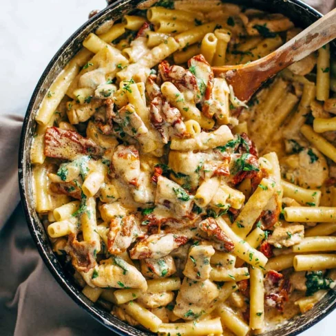 Sun Dried Tomato Chicken Florentine Pasta Image