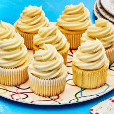 How to Make Classic Vanilla Cupcakes That Are Even Better Than Store-Bought Recipe Page