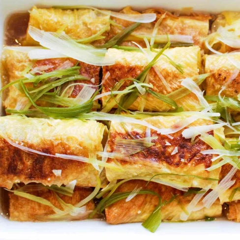 Fu Pei Guen (Chinese Bean Curd Rolls) With Pork, Mushroom, and Ginger Recipe Image