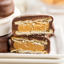 Chocolate Dipped Peanut Butter Ritz Crackers Recipe Page