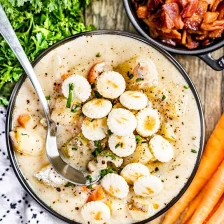 Creamy Clam Chowder Recipe Page