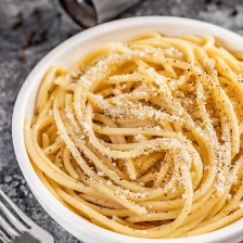 Authentic Cacio e Pepe Recipe Page