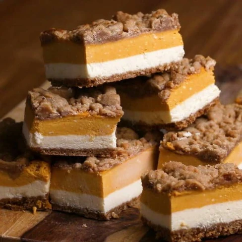 Pumpkin Cheesecake Bars Image