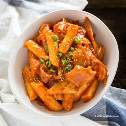 Tteokbokki (Spicy Rice Cakes) Image