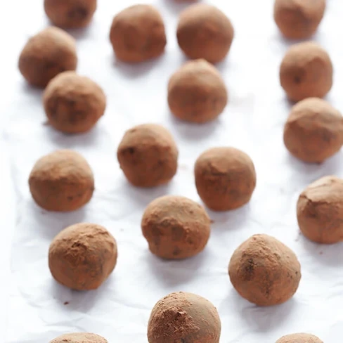 5-Ingredient Whiskey Dark Chocolate Truffles Image