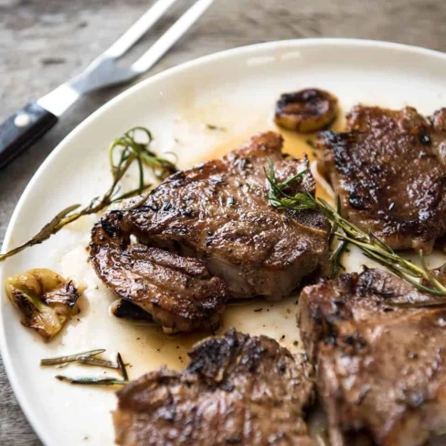 Rosemary Garlic Grilled Lamb Chops Image