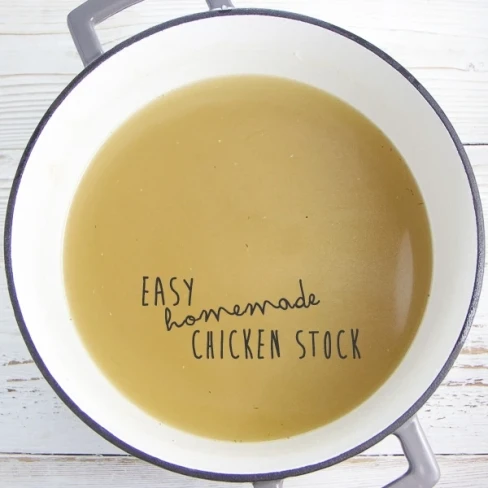 EASY HOMEMADE CHICKEN STOCK Image