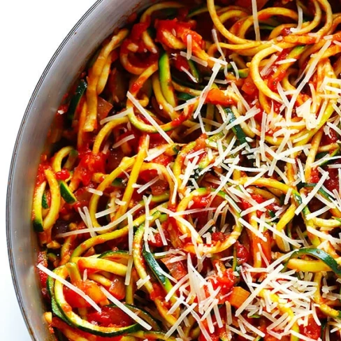 Zoodles Marinara (Zucchini Noodles with Chunky Tomato Sauce) Image