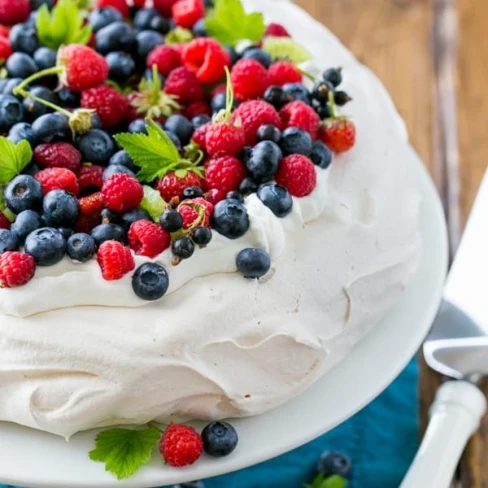 Berry Pavlova Cake Recipe Image