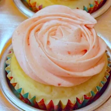 All-Natural Pink Frosting! Recipe Page