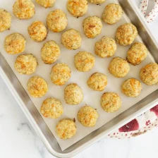 4-Ingredient Baked Chicken Meatballs Recipe Page